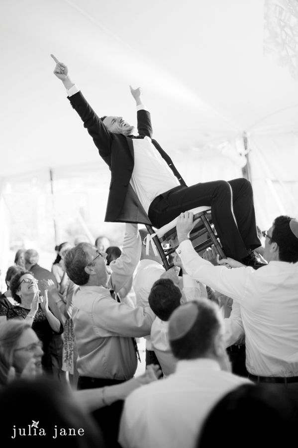 Intimate Wedding Photography by Connecticut Wedding Photographer Julia Jane Studios  